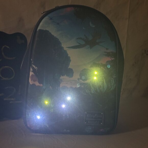 NEW Loungefly Avatar Mini Backpack with working Lights - Picture 4 of 4